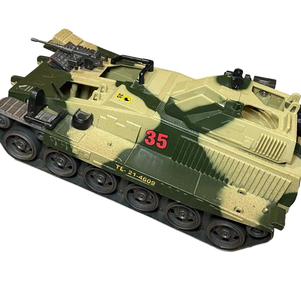 Lanard Toys The Corps Army Tank Tan & Green Camo 1986 Vintage incomplete 12”‎